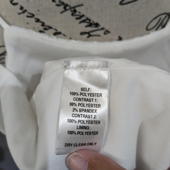 Lulu's crop top white lace lined lace up back small festival - Picture 3 of 3